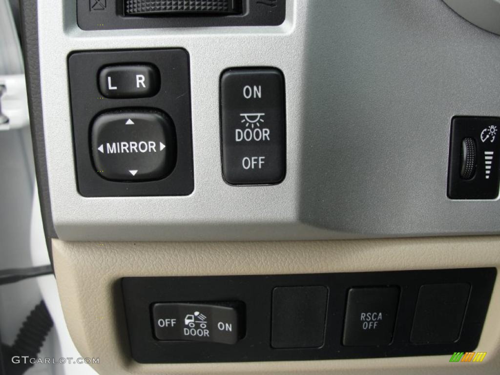 2008 Tundra SR5 Double Cab - Super White / Beige photo #44