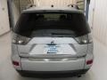 2010 Cool Silver Metallic Mitsubishi Outlander SE  photo #3