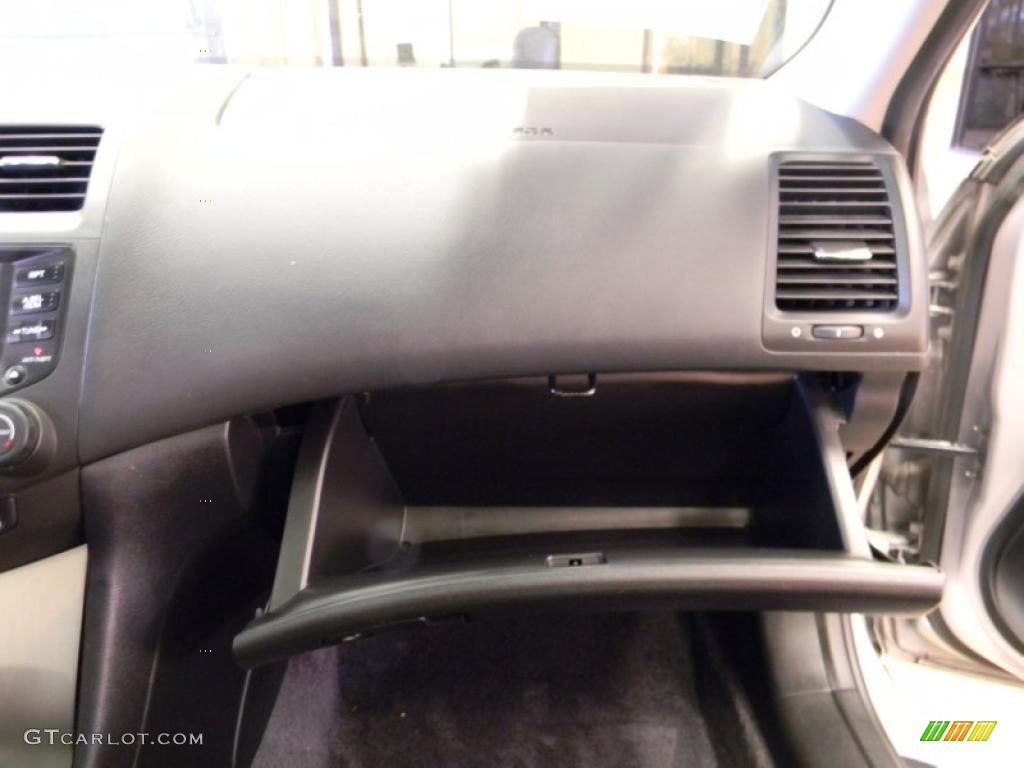 2003 Accord EX-L Sedan - Satin Silver Metallic / Black photo #26