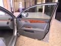 Titanium Metallic - Avalon XLS Photo No. 39