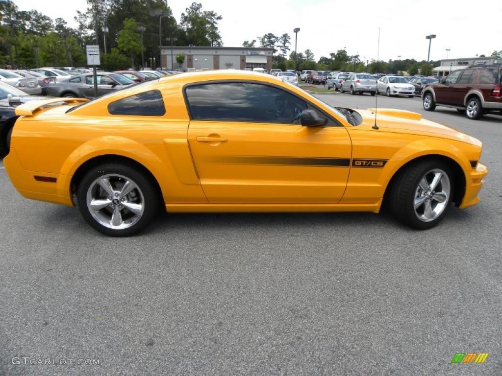 2008 Mustang GT/CS California Special Coupe - Grabber Orange / Dark Charcoal/Medium Parchment photo #9