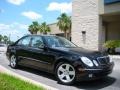 Black - E 320 Sedan Photo No. 4