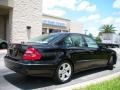 Black - E 320 Sedan Photo No. 6