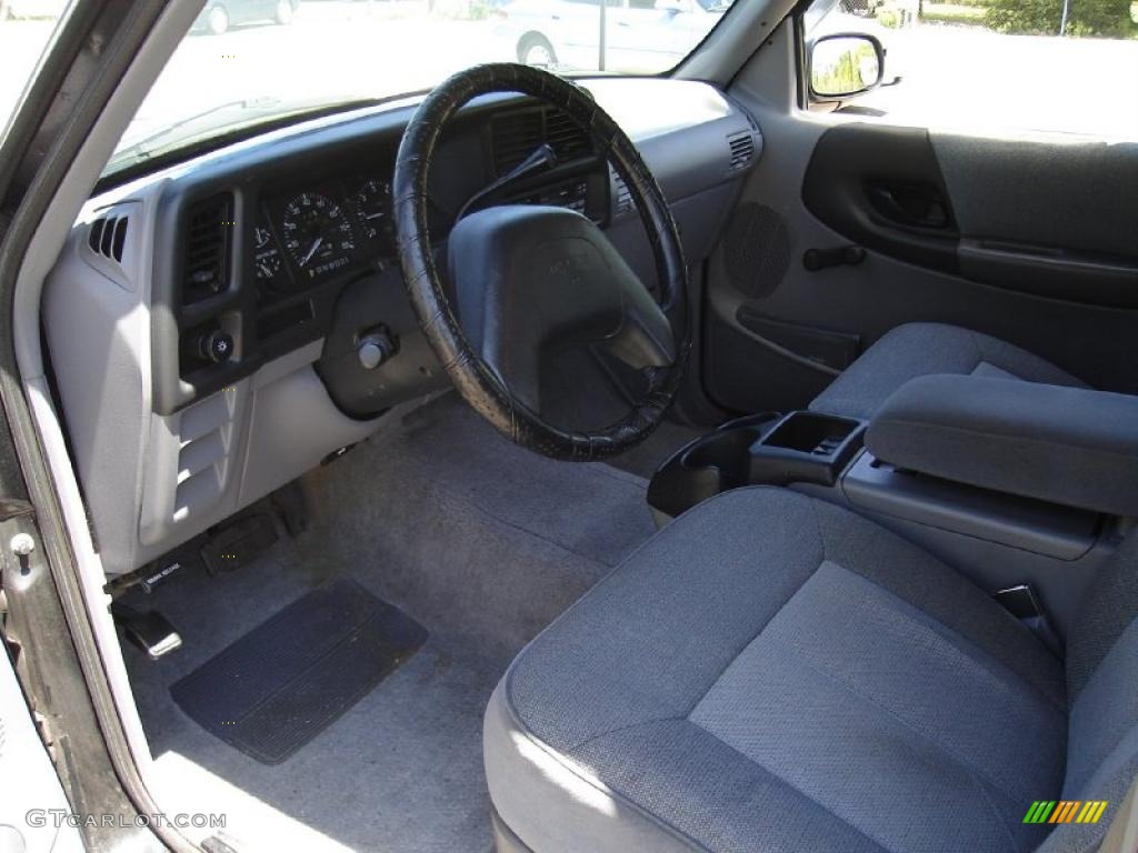 1994 B-Series Truck B3000 SE Regular Cab - Brilliant Black / Gray photo #21