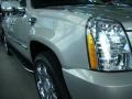 Quicksilver - Escalade ESV AWD Photo No. 6