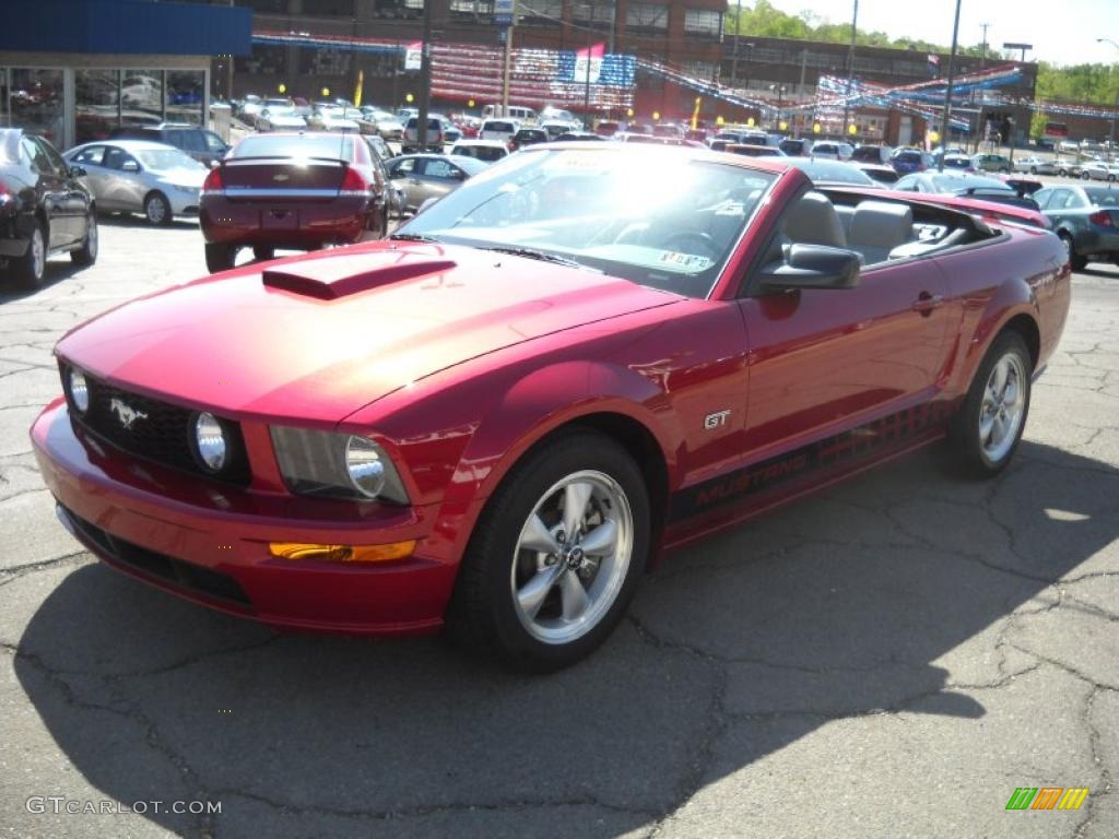 2007 Mustang GT Premium Convertible - Redfire Metallic / Light Graphite photo #17
