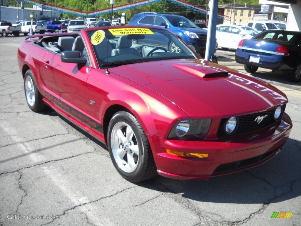 2007 Mustang GT Premium Convertible - Redfire Metallic / Light Graphite photo #19