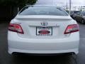 Super White - Camry SE Photo No. 4