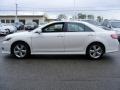 Super White - Camry SE Photo No. 6