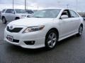 Super White - Camry SE Photo No. 7
