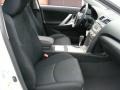 Super White - Camry SE Photo No. 13