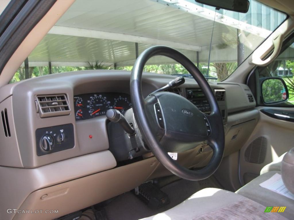 2000 F250 Super Duty XLT Crew Cab 4x4 - Oxford White / Medium Parchment photo #31