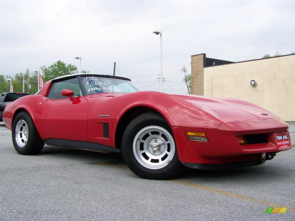 1982 Corvette Coupe - Red / Dark Red photo #1