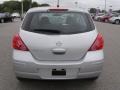 2009 Brillant Silver Nissan Versa 1.8 S Hatchback  photo #4