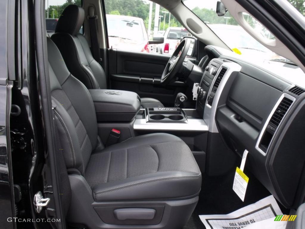 2010 Ram 1500 Sport Crew Cab - Brilliant Black Crystal Pearl / Dark Slate Gray photo #10