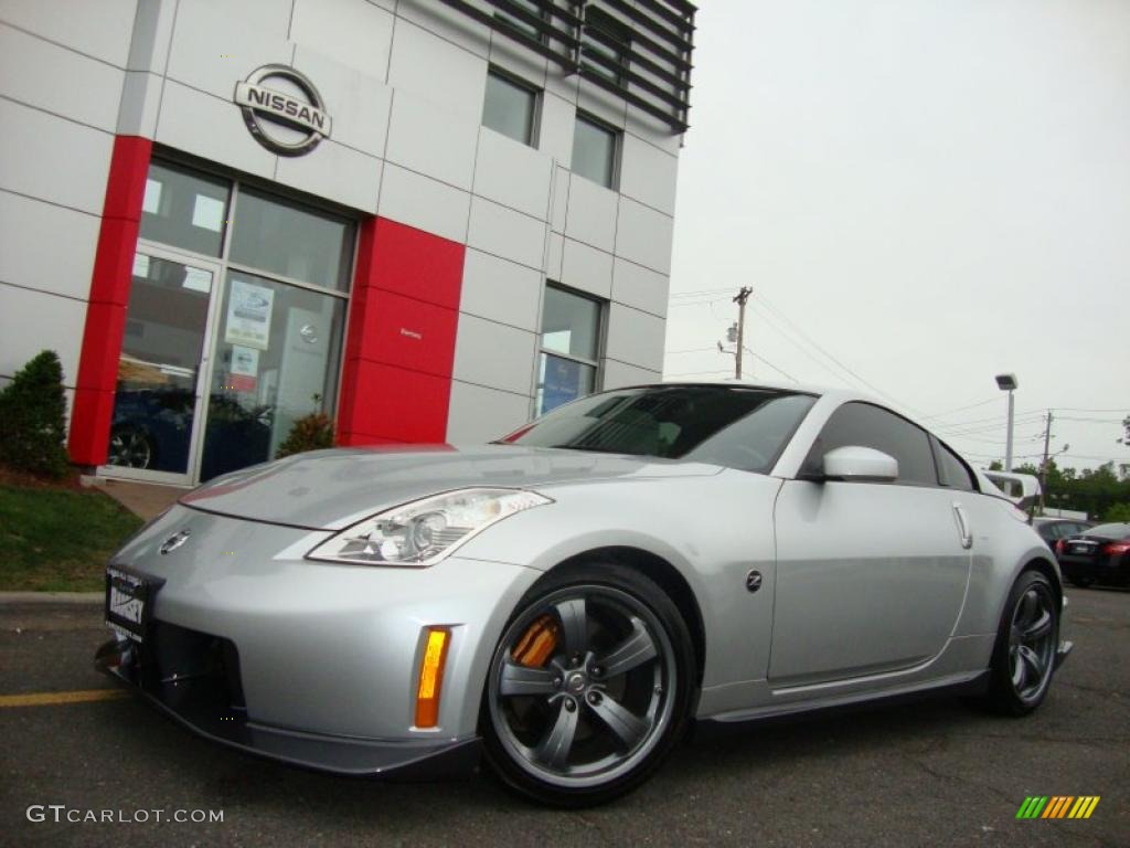 2007 350Z NISMO Coupe - Silver Alloy Metallic / Carbon/Red photo #6