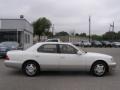Diamond White Pearl - LS 400 Photo No. 2