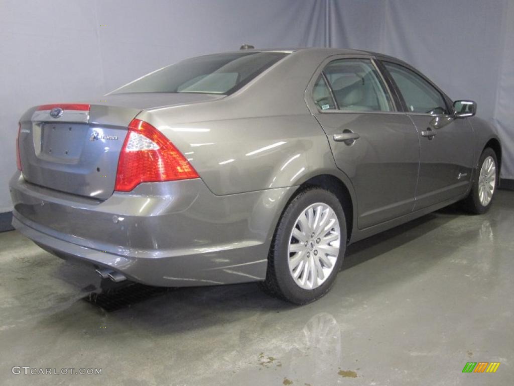 2010 Fusion Hybrid - Brilliant Silver Metallic / Medium Light Stone photo #3