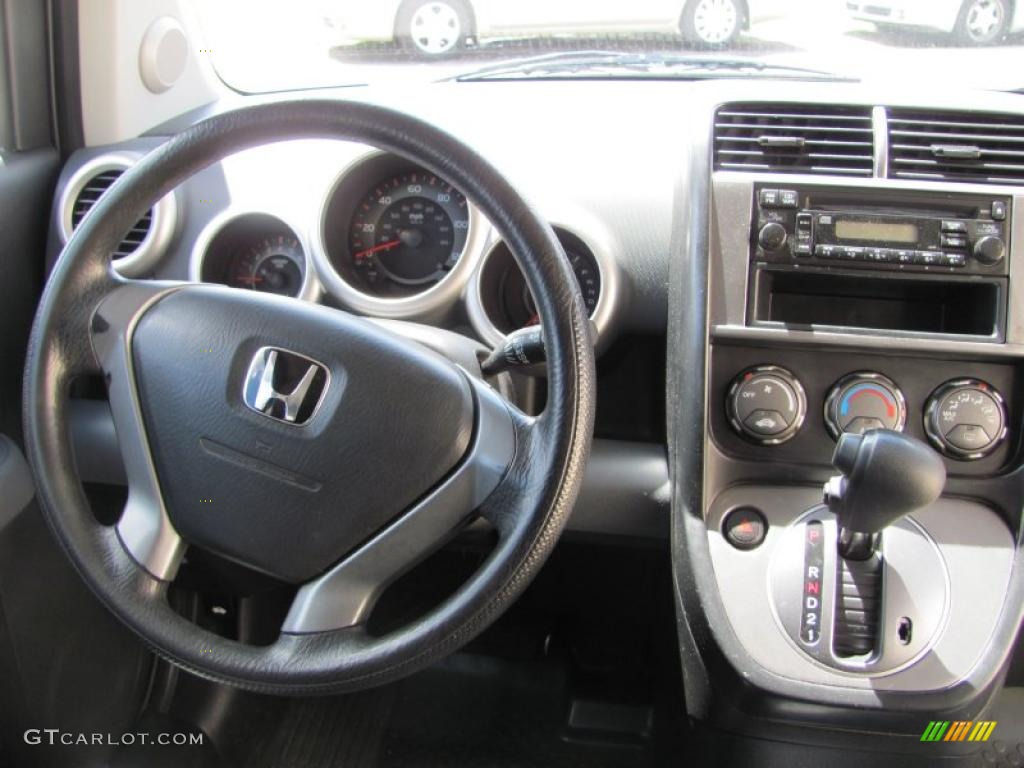 2004 Element LX AWD - Sunset Orange Pearl / Black photo #3