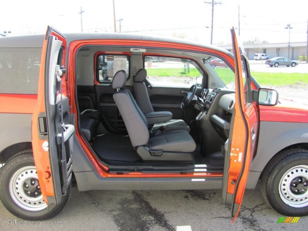 2004 Element LX AWD - Sunset Orange Pearl / Black photo #5