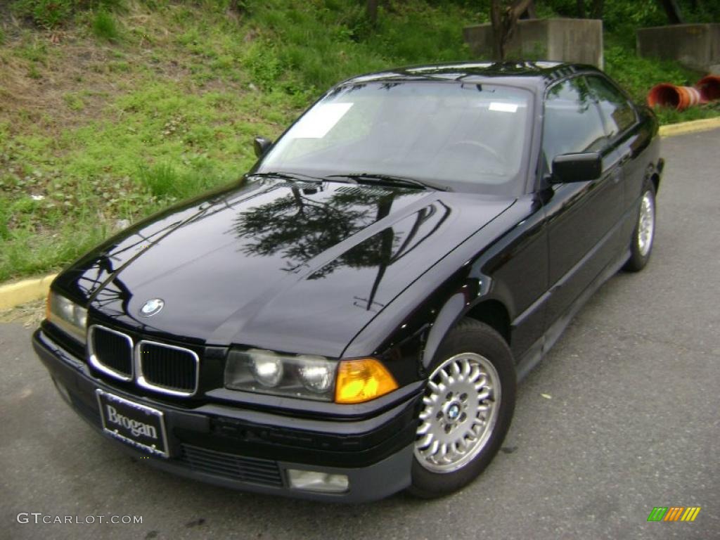 1994 3 Series 318i Coupe - Black / Black photo #2