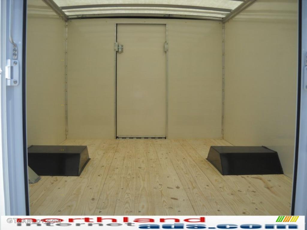 2010 E Series Cutaway E350 Commercial Moving Van - Oxford White / Medium Flint photo #13