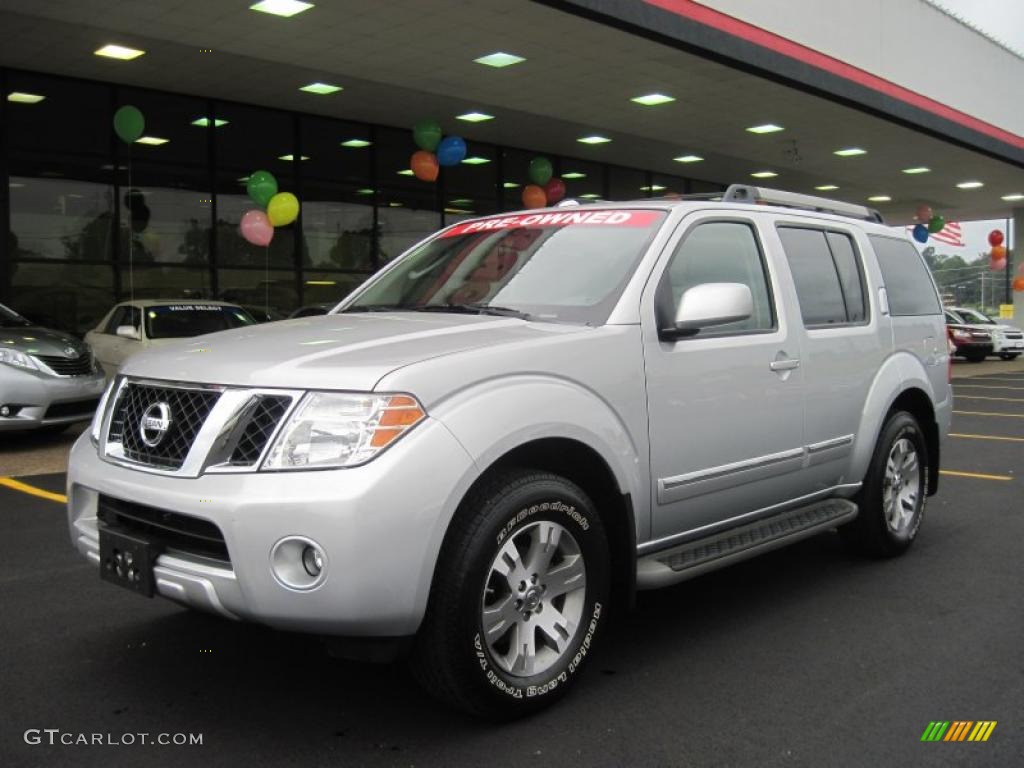 2008 Pathfinder LE - Silver Lightning / Graphite photo #1