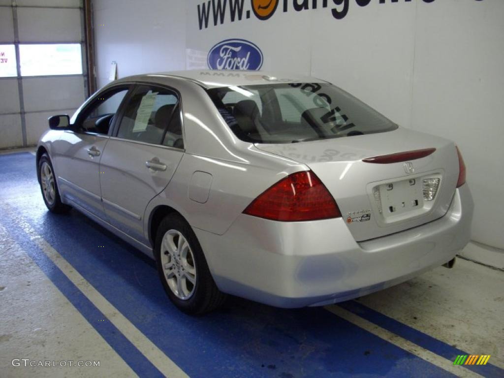 2006 Accord EX-L Sedan - Alabaster Silver Metallic / Black photo #2