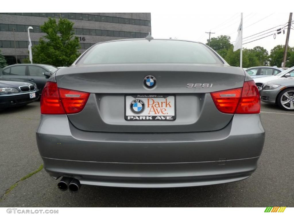 2010 3 Series 328i xDrive Sedan - Space Gray Metallic / Black photo #12