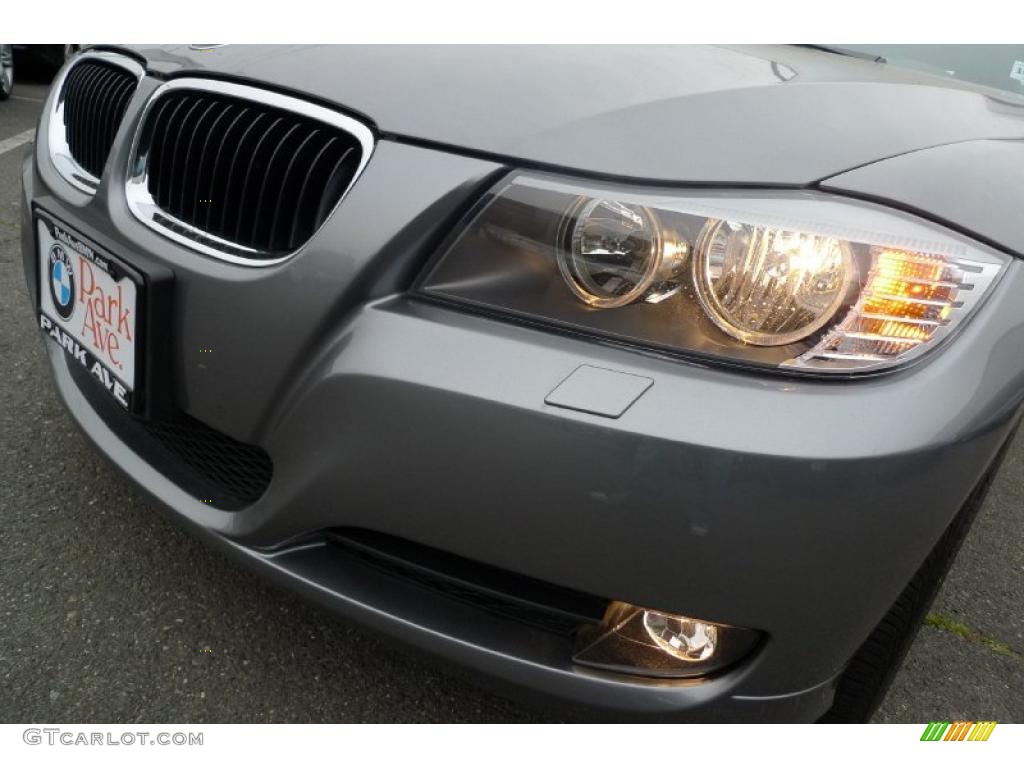 2010 3 Series 328i xDrive Sedan - Space Gray Metallic / Black photo #14