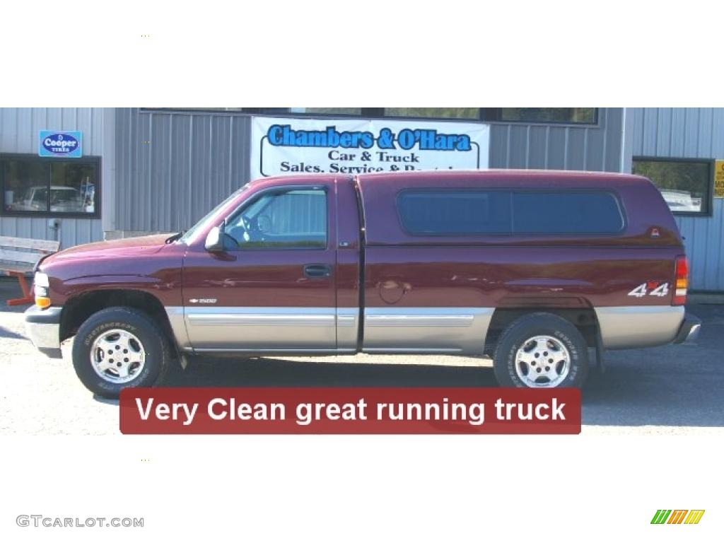 2002 Silverado 1500 LS Regular Cab 4x4 - Dark Carmine Red Metallic / Graphite Gray photo #2