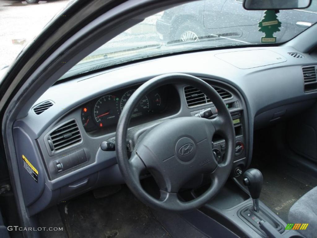 2001 Elantra GLS - Ebony Black / Gray photo #4