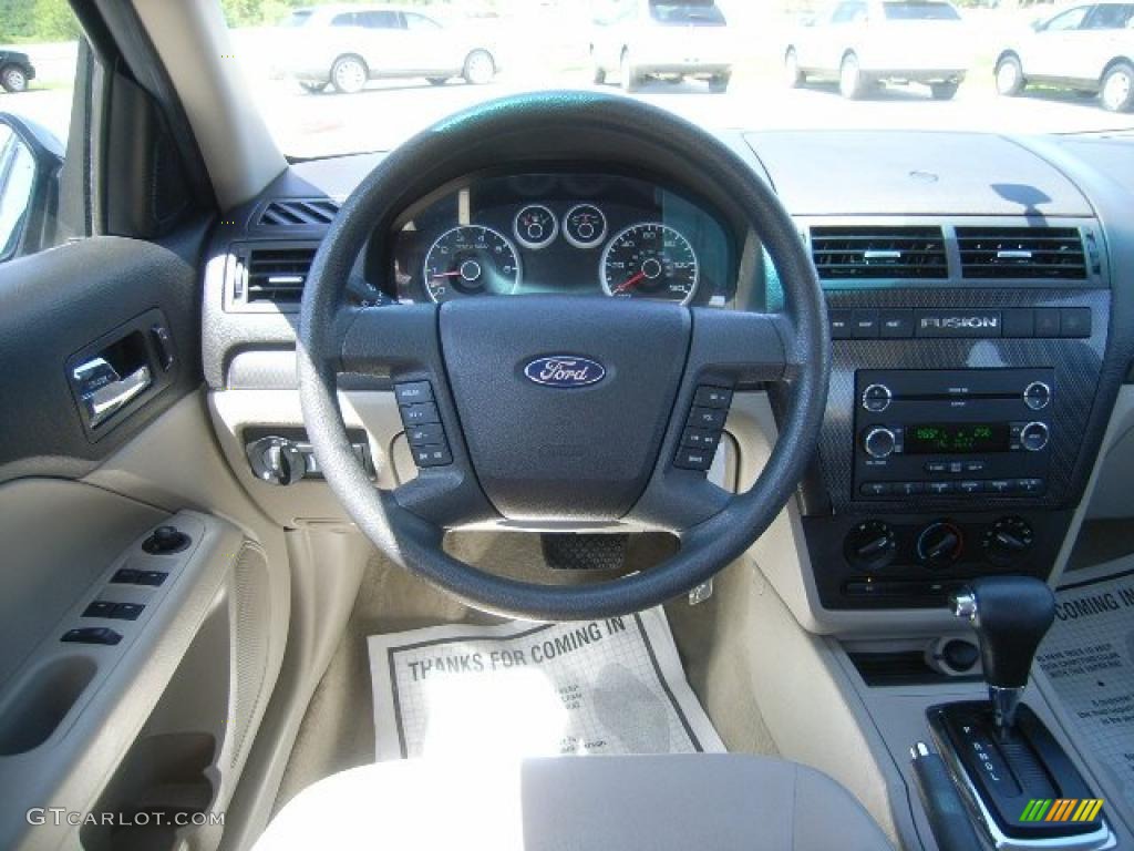 2008 Fusion SE - Vapor Silver Metallic / Medium Light Stone photo #21