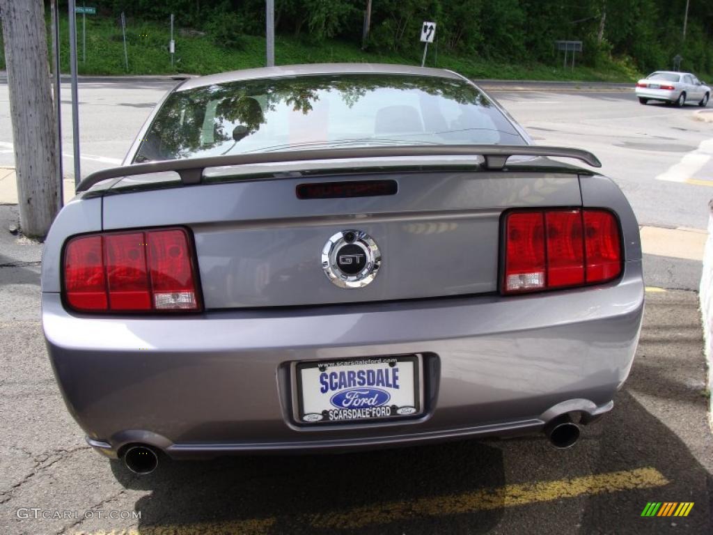 2006 Mustang GT Premium Coupe - Tungsten Grey Metallic / Dark Charcoal photo #6