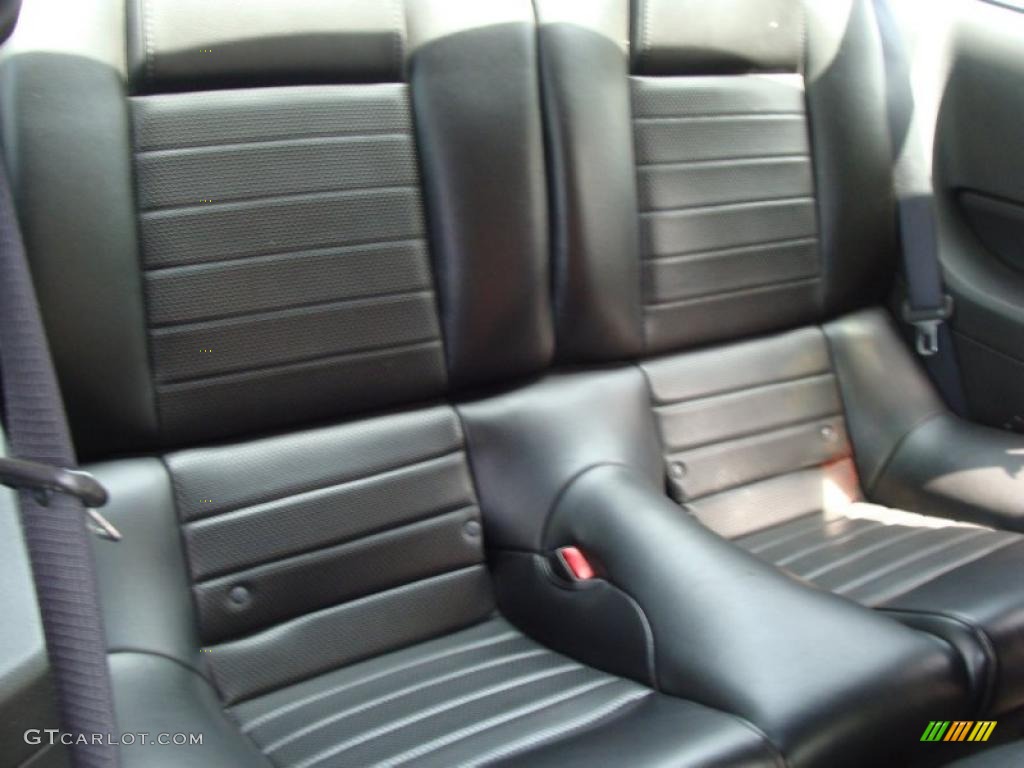 2006 Mustang GT Premium Coupe - Tungsten Grey Metallic / Dark Charcoal photo #18
