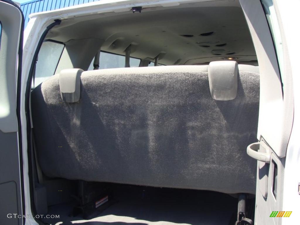 2009 E Series Van E350 Super Duty XLT Extended Passenger - Oxford White / Medium Flint photo #21