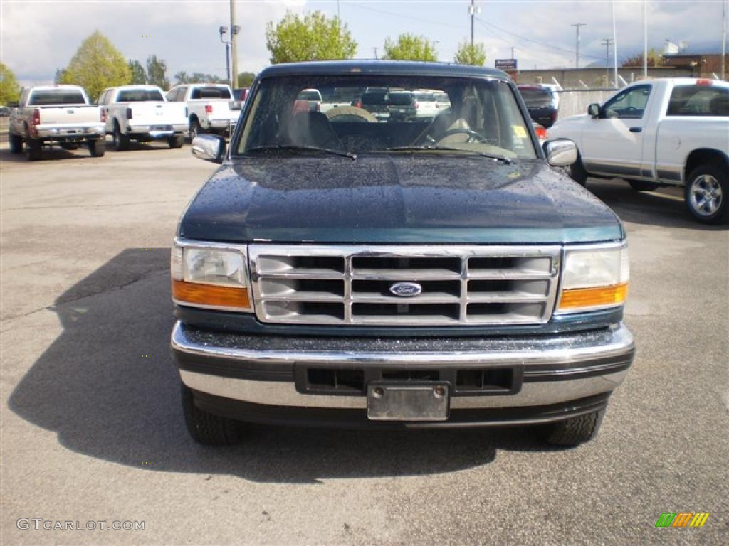 1995 Bronco Eddie Bauer 4x4 - Dark Tourmaline Pearl / Medium Parchment photo #3