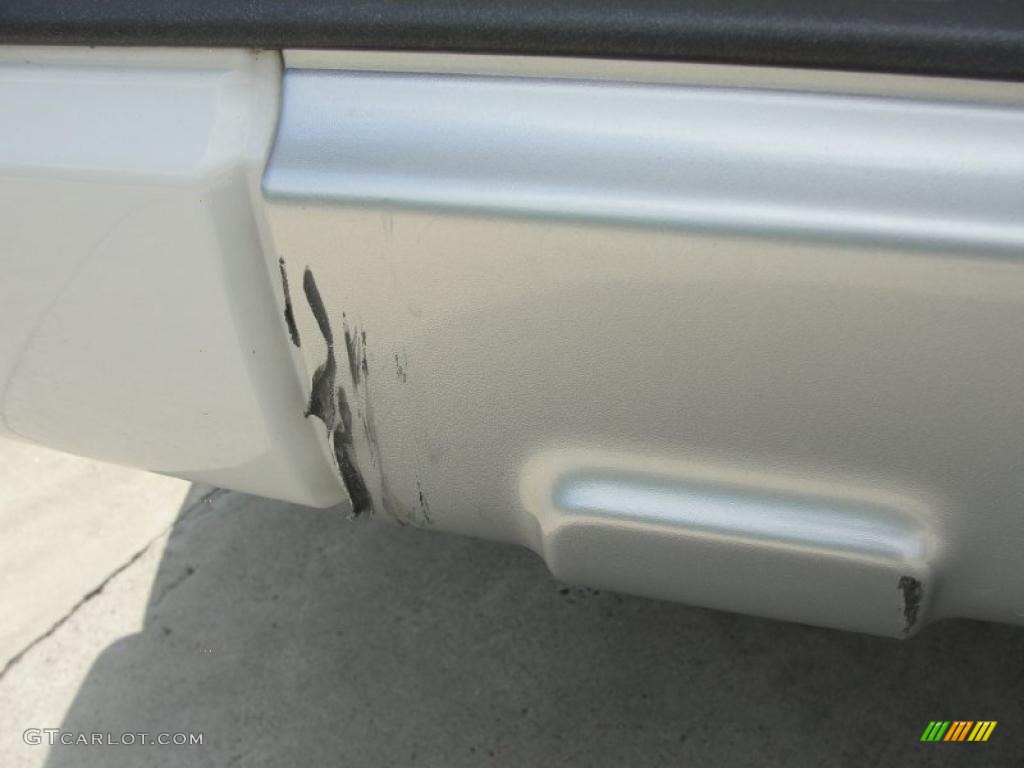 2004 4Runner SR5 - Natural White / Taupe photo #20