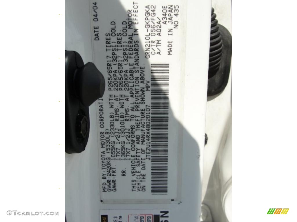 2004 4Runner SR5 - Natural White / Taupe photo #38