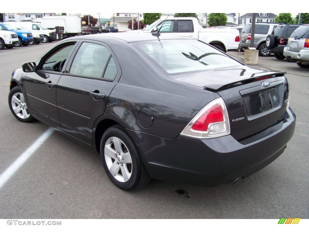 2007 Fusion SE V6 AWD - Alloy Metallic / Light Stone photo #7
