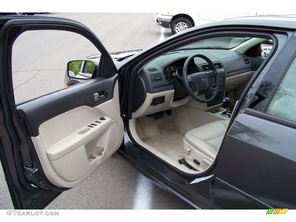 2007 Fusion SE V6 AWD - Alloy Metallic / Light Stone photo #11