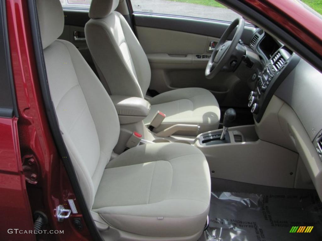 2009 Spectra EX Sedan - Spicy Red Metallic / Beige photo #21