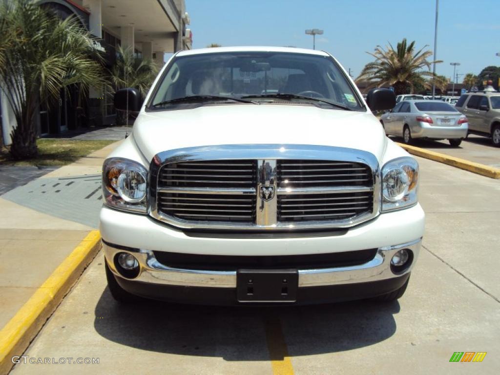 2008 Ram 1500 Big Horn Edition Quad Cab - Bright White / Khaki photo #7