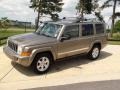 2006 Light Khaki Metallic Jeep Commander Limited  photo #13