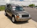 2006 Light Khaki Metallic Jeep Commander Limited  photo #15