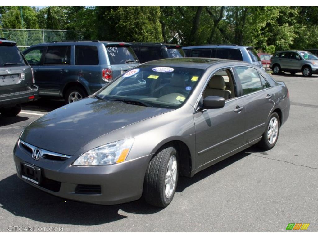 Carbon Bronze Pearl Honda Accord