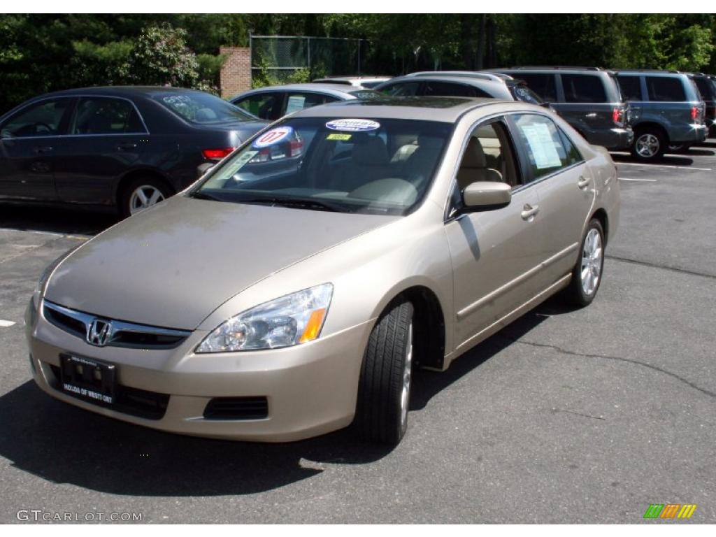 2007 Accord EX-L V6 Sedan - Desert Mist Metallic / Ivory photo #1