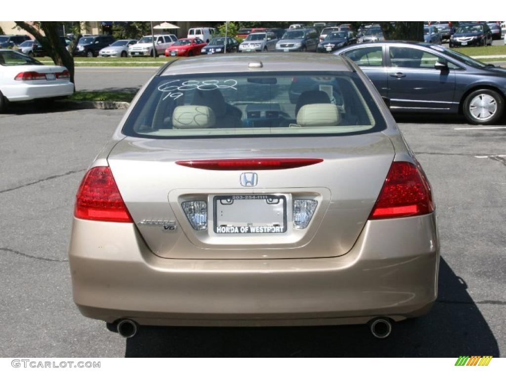 2007 Accord EX-L V6 Sedan - Desert Mist Metallic / Ivory photo #6