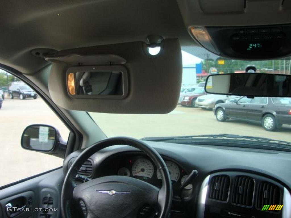 2007 Town & Country Touring - Magnesium Pearl / Medium Slate Gray photo #23