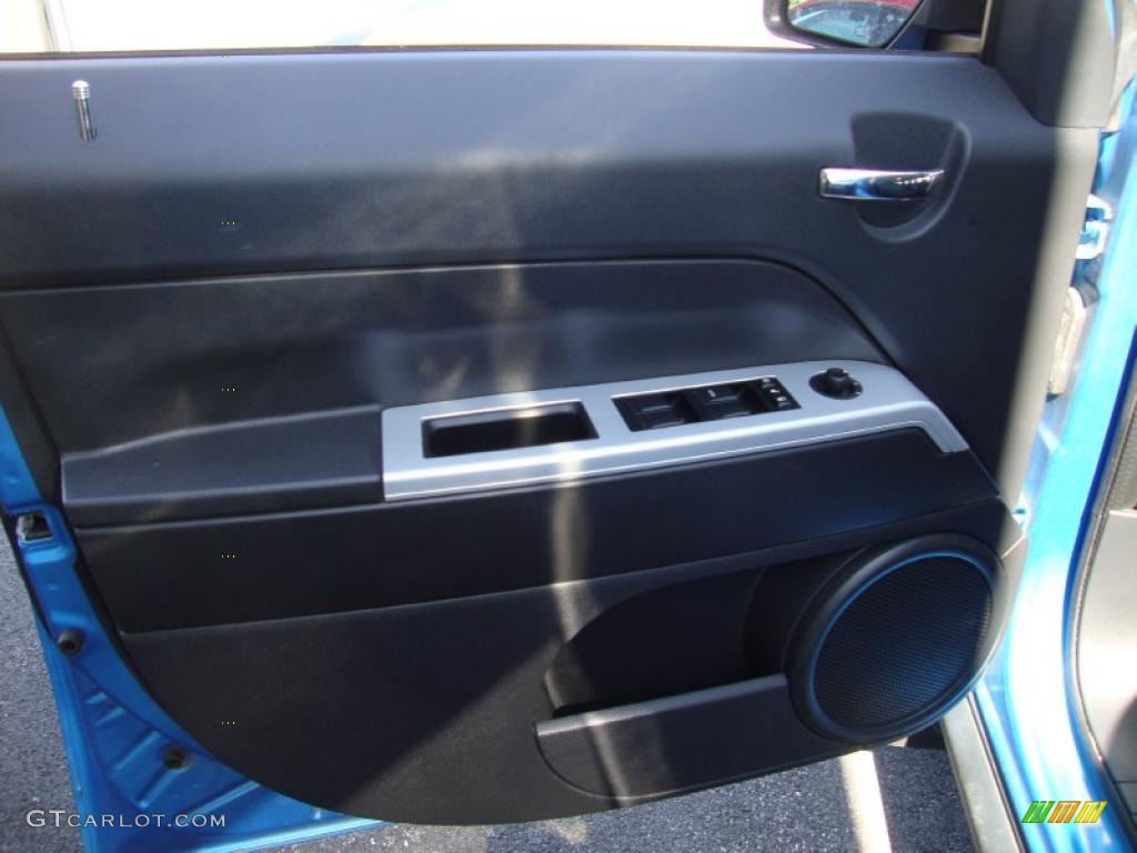 2008 Patriot Sport 4x4 - Surf Blue Pearl / Dark Slate Gray photo #12
